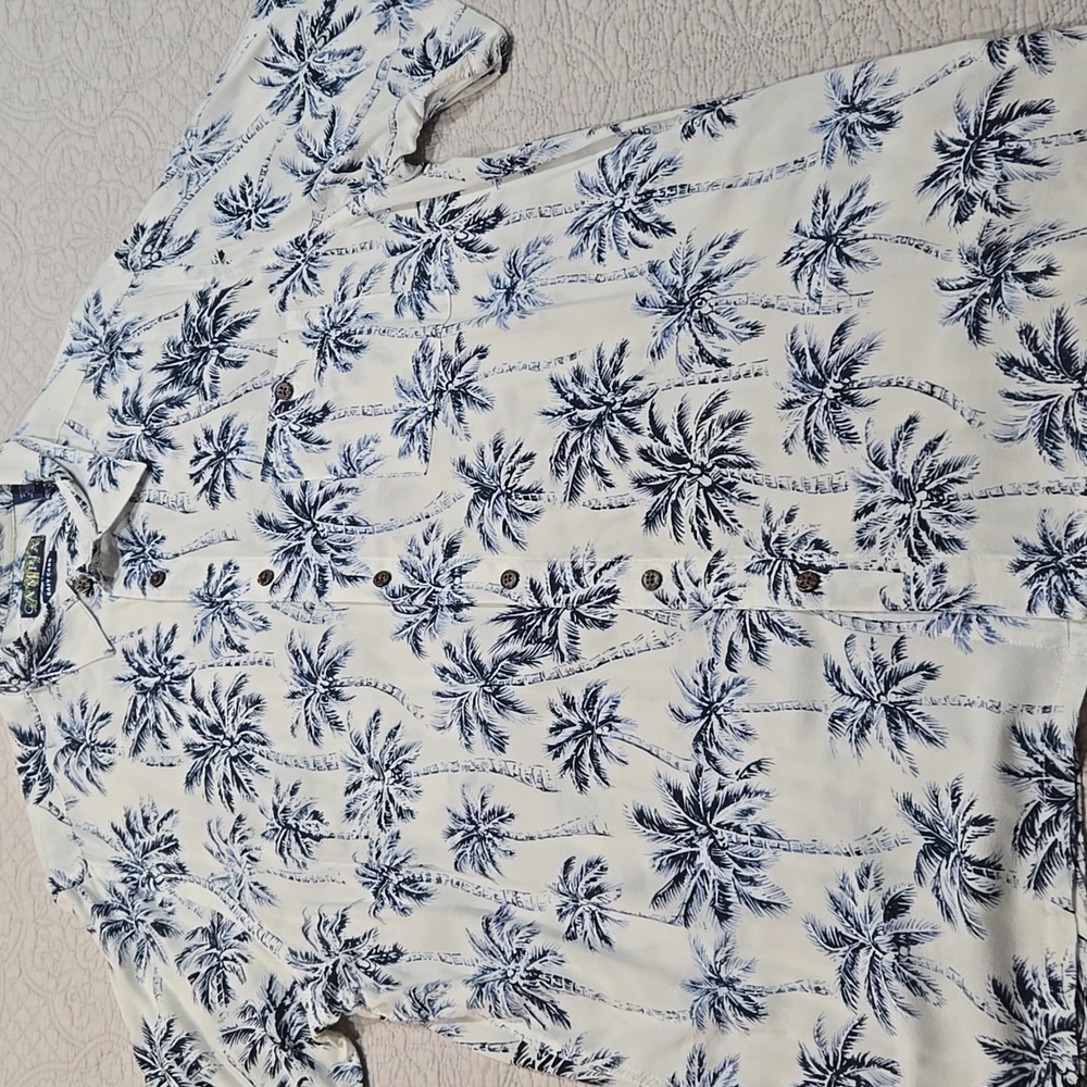 Campia Blue White Palm Tree Hawaian Shirt Size Large 100% Rayon